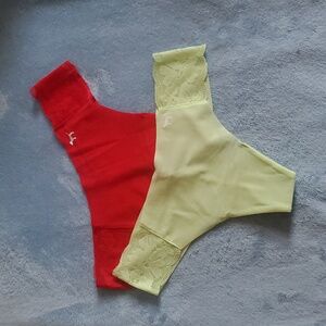 2 NWT Victoria's Secret PINK No Show Thong Panty  Dog logo Sz M